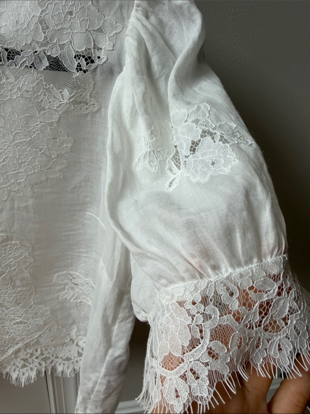 Doen White Lace blouse - Picture 8 of 11